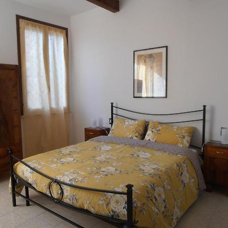 B&B Timo E Rosmarino Sermide Exterior foto